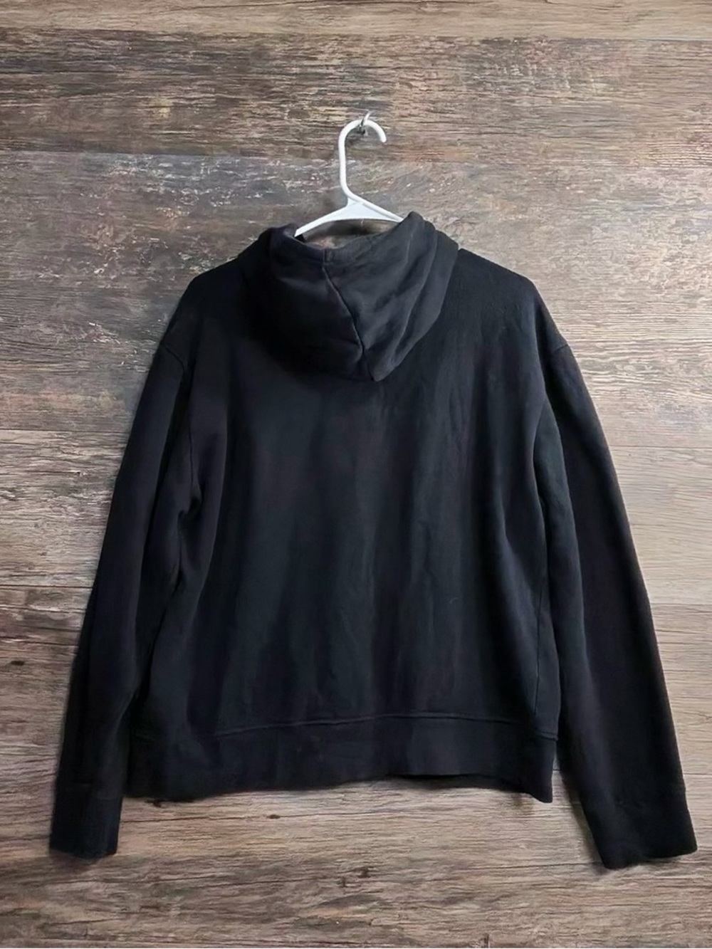 GAP Black Pullover Hoodie with Embossed Logo - Picture 4 of 6